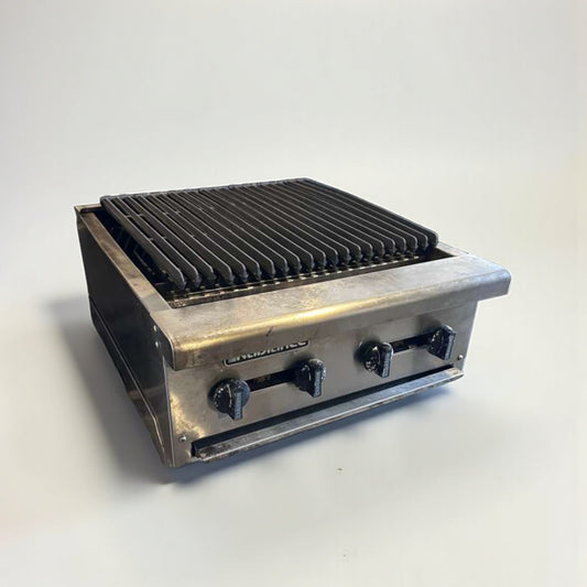 Outstanding Condition – Commercial 4-Burner Gas Charbroiler – Natural Gas – Heavy-Duty Stainless Steel – Fully Tested & Operational!