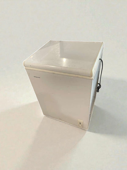 Immaculate Condition – Hotpoint Chest Freezer -  115V /  60 Hz - Fully Tested & Working!