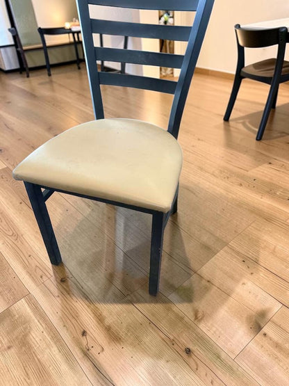 Prime Condition – Commercial Restaurant Dining Chair Set – Black Metal Frame with Padded Vinyl Seat – Ladder Back Style – Quantity 5 – Fully Inspected & Ready for Use!