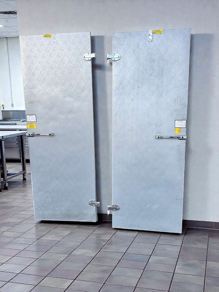 Immaculate Condition – Nor-Lake Commercial Walk-In Cooler / Freezer Doors –  Fully Inspected & Ready for Installation!