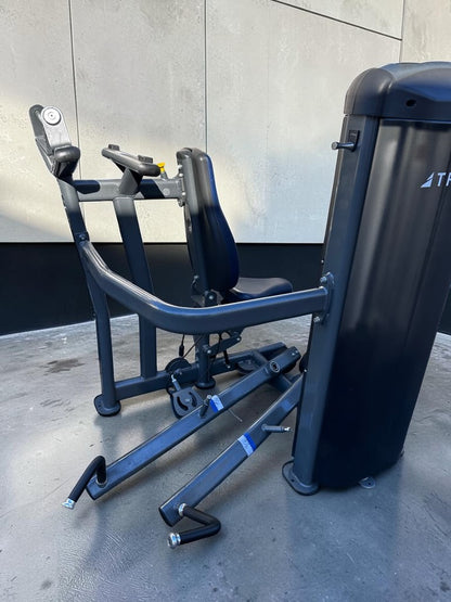 Remarkable Condition – TRUE Fitness FUSE-0700 – Commercial Selectorized Shoulder Press – Independent Converging Arms – Adjustable Seat & Back Pad – Fully Inspected & Operational!