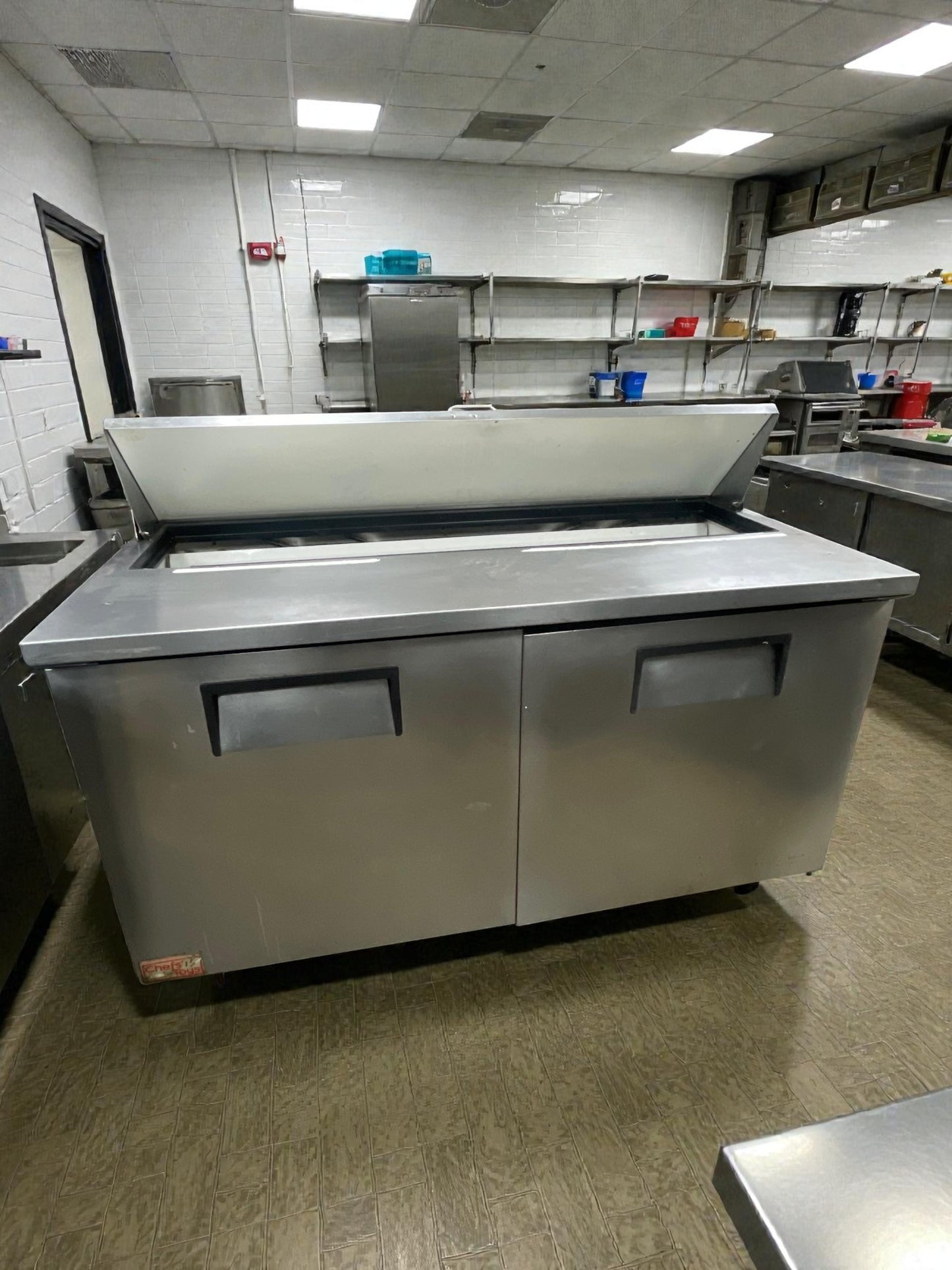 Outstanding Condition – True TSSU-60-16 Commercial Sandwich / Prep Refrigerator – 115V / Single Phase – Fully Tested & Working!