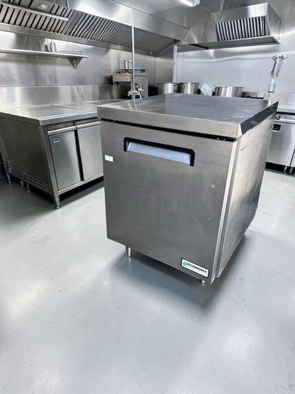 Top-Tier Condition – Hoshizaki EUR27A Economy Series – 27" One-Section Undercounter Refrigerator – 6.33 Cu. Ft. – ENERGY STAR® – 115V – Fully Tested & Operational!