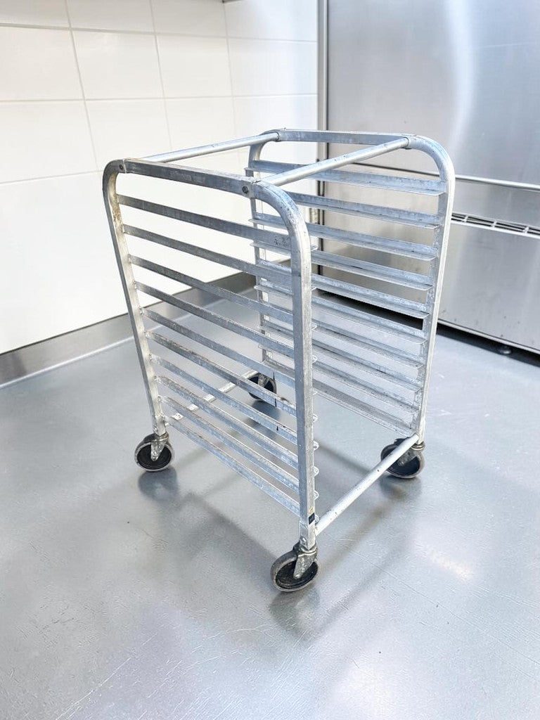 Dependable Condition – Channel Manufacturing Aluminum Bun / Sheet Pan Rack – Mobile Full-Height Bakery Rack – 20 Pan Capacity – NSF Certified – Fully Inspected & Ready for Use!