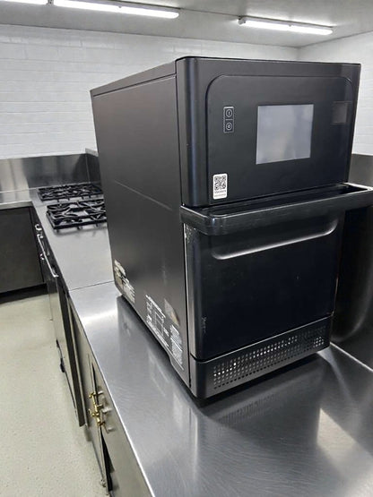 Top-Tier Condition – Merrychef Commercial High-Speed Oven – Touchscreen Control – Fully Tested & Operational!