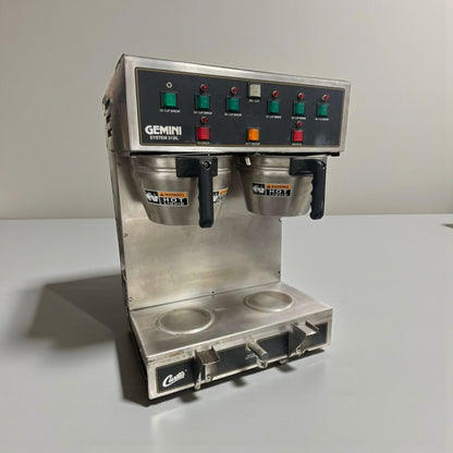 High-Grade Condition – Curtis GEM312IL Commercial Coffee Brewer – 120V / Single Phase – Fully Tested & Working!