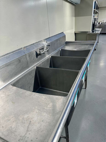 Immaculate Condition – Commercial 3-Compartment Stainless Steel Sink – Dual Drainboards – NSF – Ready for Installation!