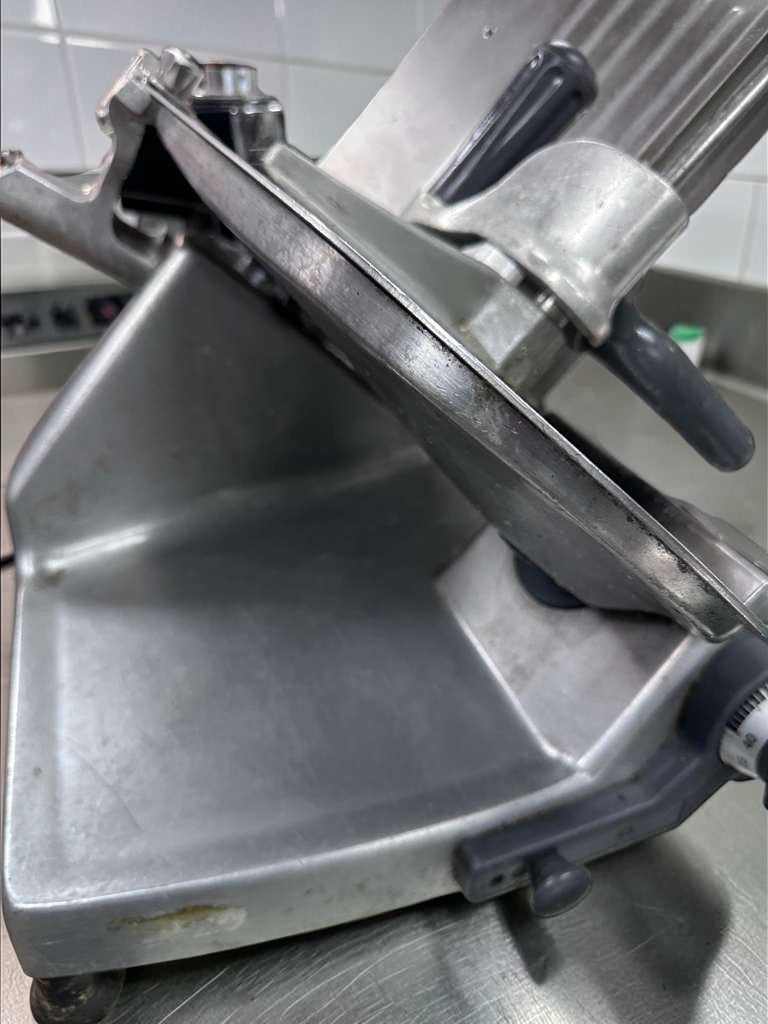 Professional Condition – Hobart Commercial Manual Meat Slicer – NSF Listed – Made in USA – Fully Tested & Operational!