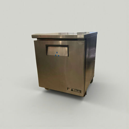 Refined Condition – True TUC-27-LP Undercounter Refrigerator – 115V / Single Phase – Fully Tested & Working!