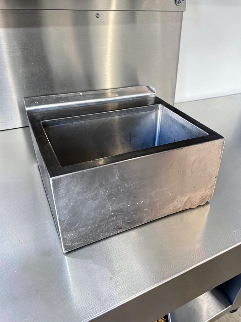 Superior Condition – 24″ Commercial Stainless Steel Drop-In Sink – Single-Compartment Deep Basin – Built-In Drain – Heavy-Duty Foodservice Construction
