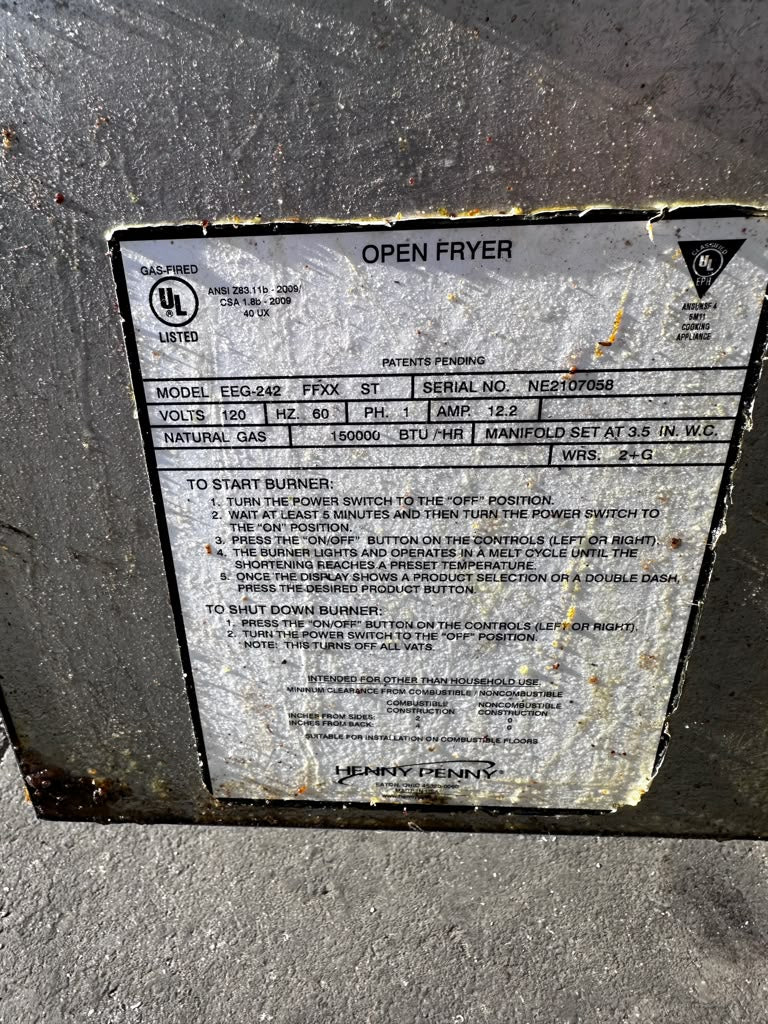 Exceptional Condition – Henny Penny EEG242.0_NAT – Evolution Elite® 2-Well Gas Open Fryer – 60 lb Total Capacity – ENERGY STAR® - Fully Tested & Operational!