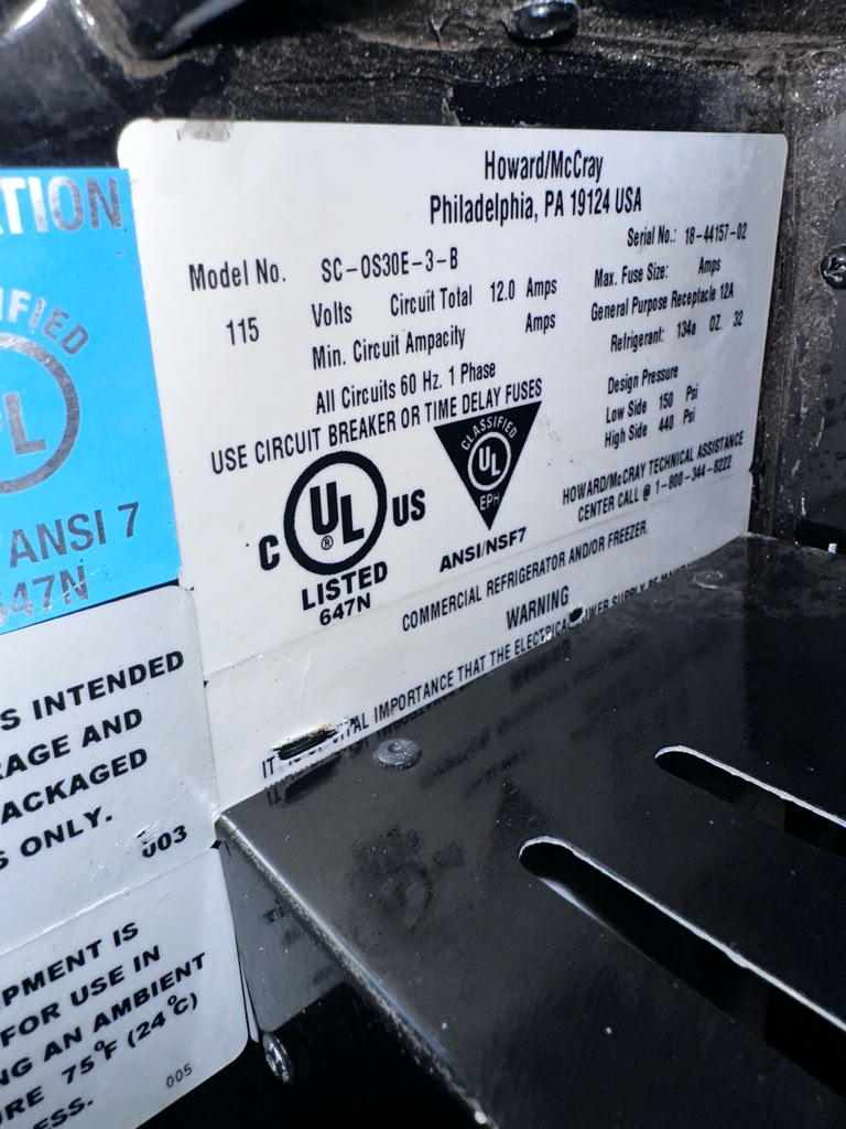 Well-Maintained Condition – Howard-McCray SC-OS30E-3-B – 39" Commercial Open-Air Refrigerated Merchandiser – 3-Level Display – 115V – Fully Tested & Operational!