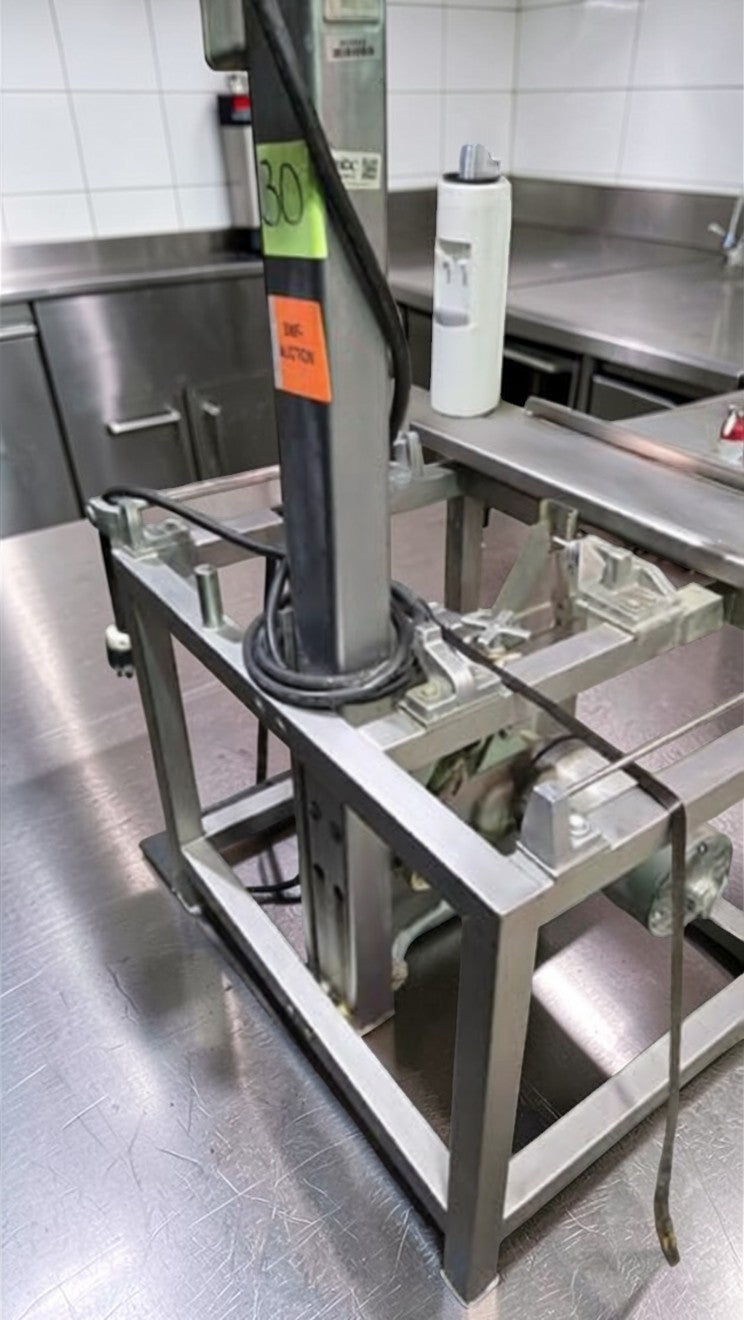 Excellent Condition – Hobart 5701D – Commercial Meat Saw – 500V – 3 Phase – UL & NSF Listed – Fully Tested & Operational!