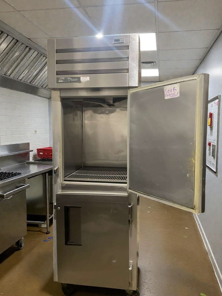 Top-Tier Condition – True Commercial Reach-In Refrigerator – 115V / Single Phase – Fully Tested & Working!