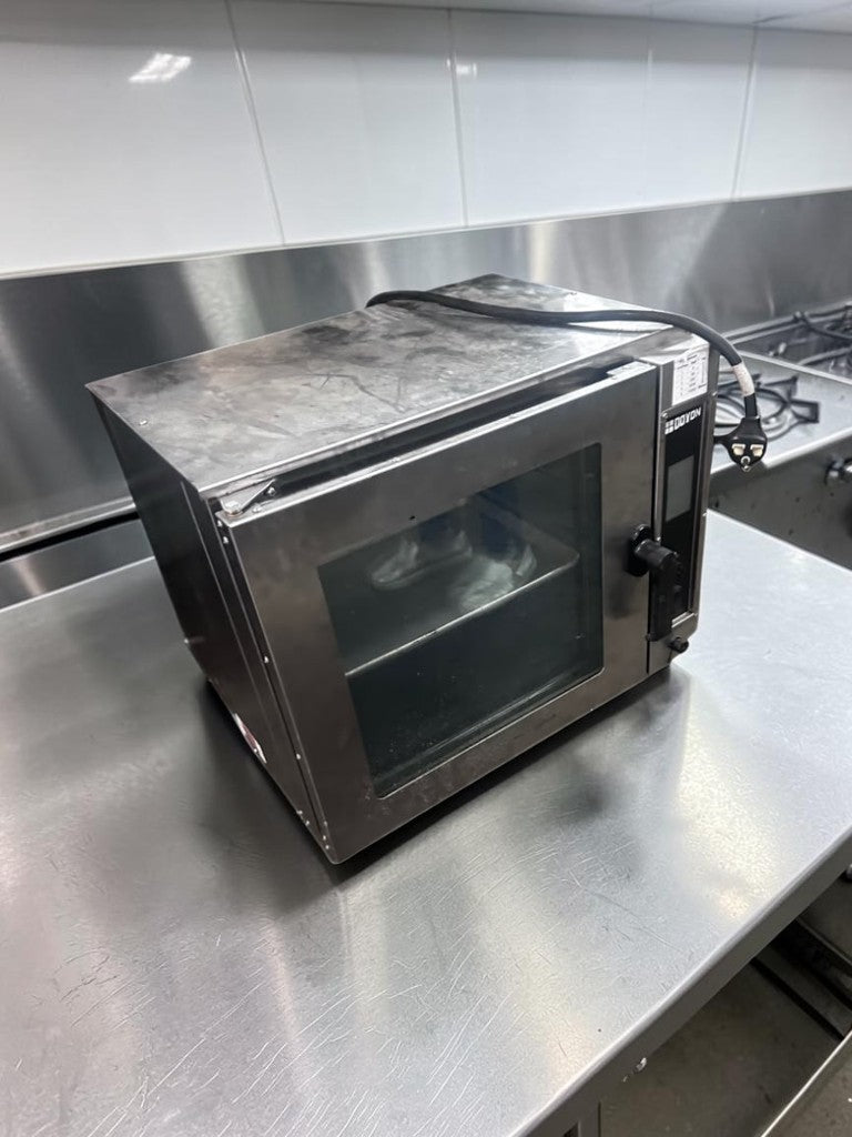 Superior Condition – Doyon DCOT5 – Electric Countertop Half Size Convection Oven – 208V – Single Phase – ETL / NSF Certified – Fully Tested & Operational!
