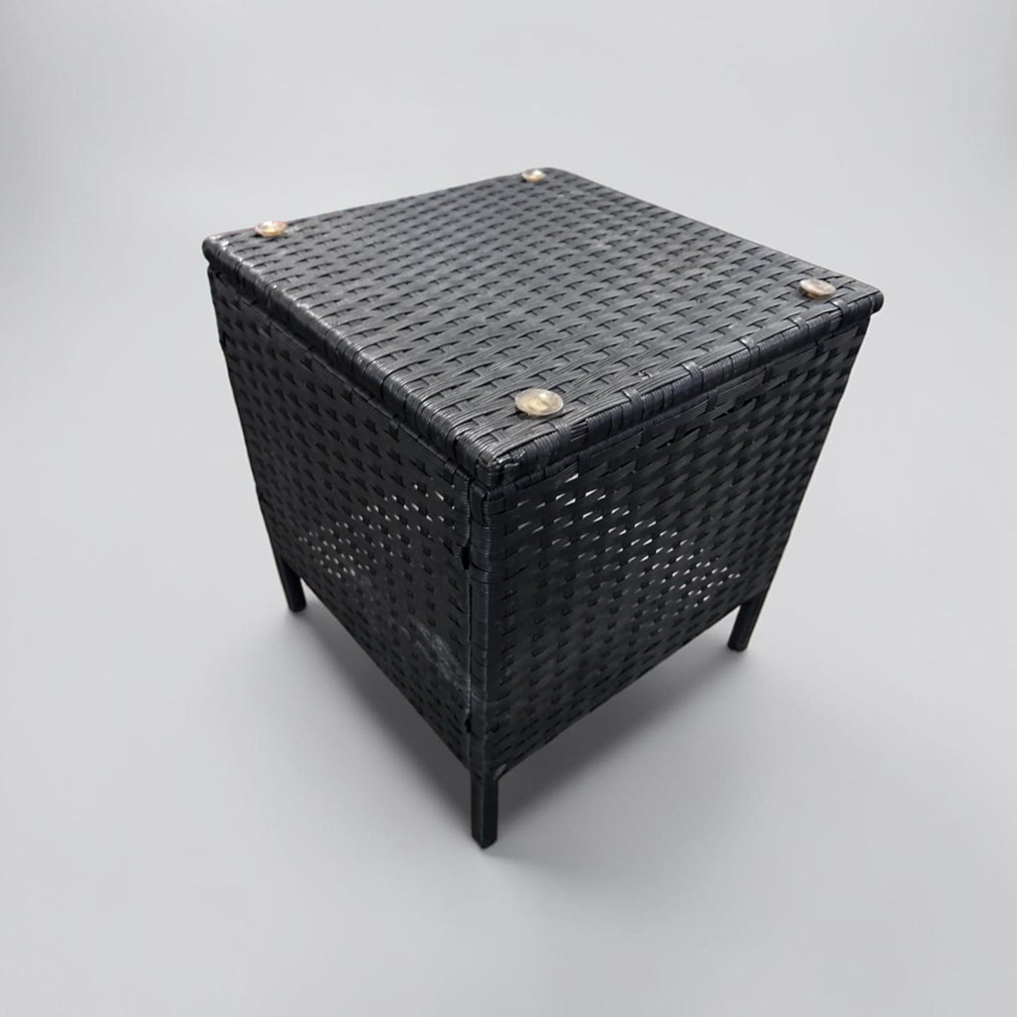 Remarkable Condition – Unbranded 18-Inch Black Woven Wicker Cube Side Table – Square Patio Accent Table – Fully Inspected & Ready for Use!