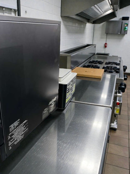 Top-Tier Condition – Merrychef Commercial High-Speed Oven – Touchscreen Control – Fully Tested & Operational!