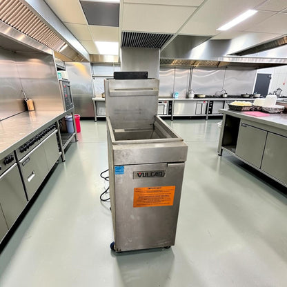Prime Condition – Vulcan 1VEG35M – 35–40 lb. Commercial Natural Gas Floor Fryer – 70,000 BTU – ENERGY STAR® – Fully Tested & Operational!