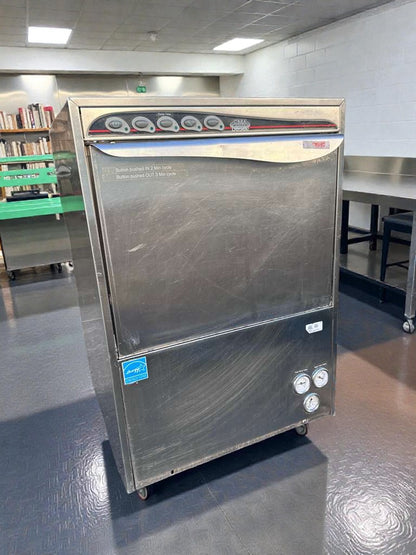 Premium Condition – CMA / Kromo UC50e (Dupla 50 USA) – Commercial Undercounter Dishwasher – 220–240V – UL Listed – Fully Tested & Operational!