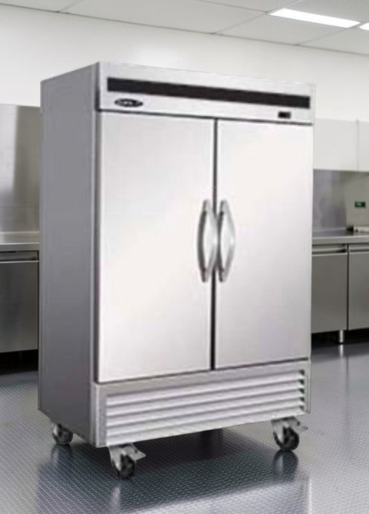 Brand New Condition – Ikon IB54F – Commercial Double Door Reach-In Freezer – 54 in – R290 Refrigerant – ETL & NSF Listed !
