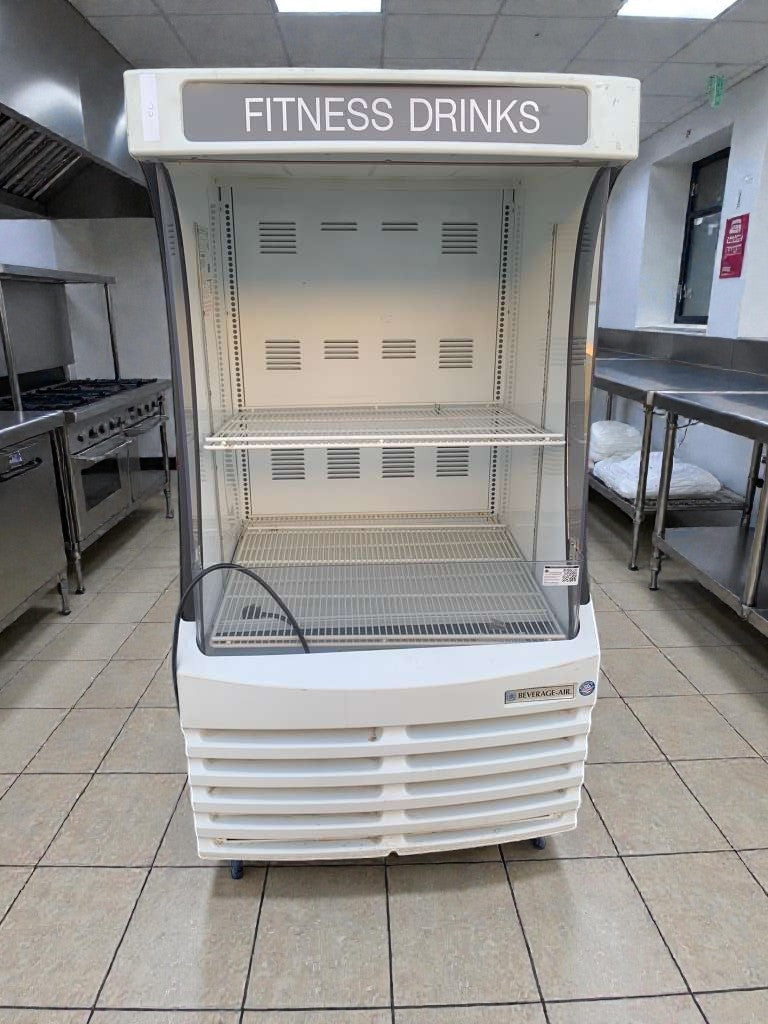 Excellent Condition – Beverage-Air Open Merchandiser – 115V / Single Phase – Fully Tested & Working!