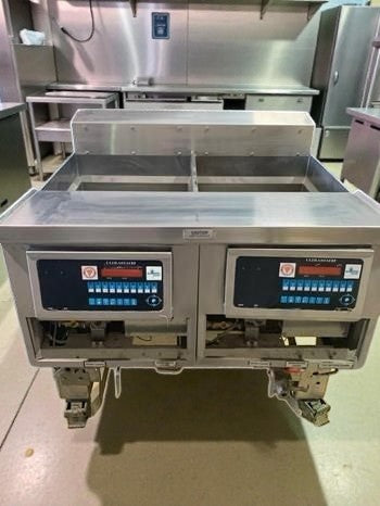 Elite Condition – Ultrafryer Systems B-P20-18-4-UC_NAT – UltraGold 78" Gas Deep Fryer – 4 Fry Tanks – UltraClear Filtration – 260,000 BTU – ENERGY STAR® – NSF / CSA Listed – Fully Tested & Operational!
