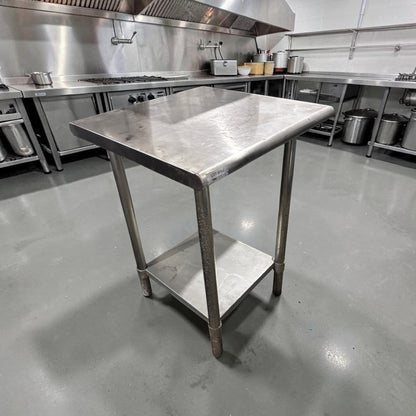 First-Class Condition – Commercial Stainless Steel Work Table – 24" x 24" – Adjustable Undershelf – Fully Cleaned & Ready for Use!