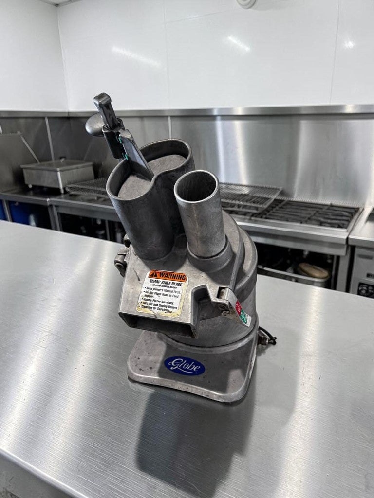 Remarkable Condition – Globe GFP500 – Commercial Food Processor / Vegetable Prep Machine – 1/2 HP – 115V – ETL / NSF Certified – Fully Tested & Operational!