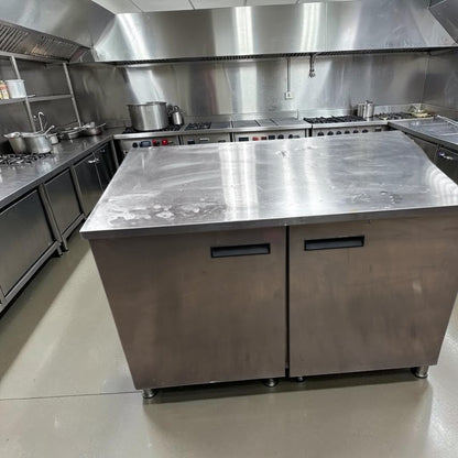 High-Quality Condition – 48" Commercial 2-Door Undercounter Refrigerator – Stainless Steel Worktop – Self-Contained Refrigeration – Fully Tested & Operational!