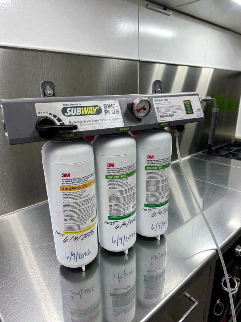 Flawless Condition – 3M SW3-PLUS Beverage & Ice Water Filtration System – Commercial Triple Cartridge – Fully Tested & Operational!