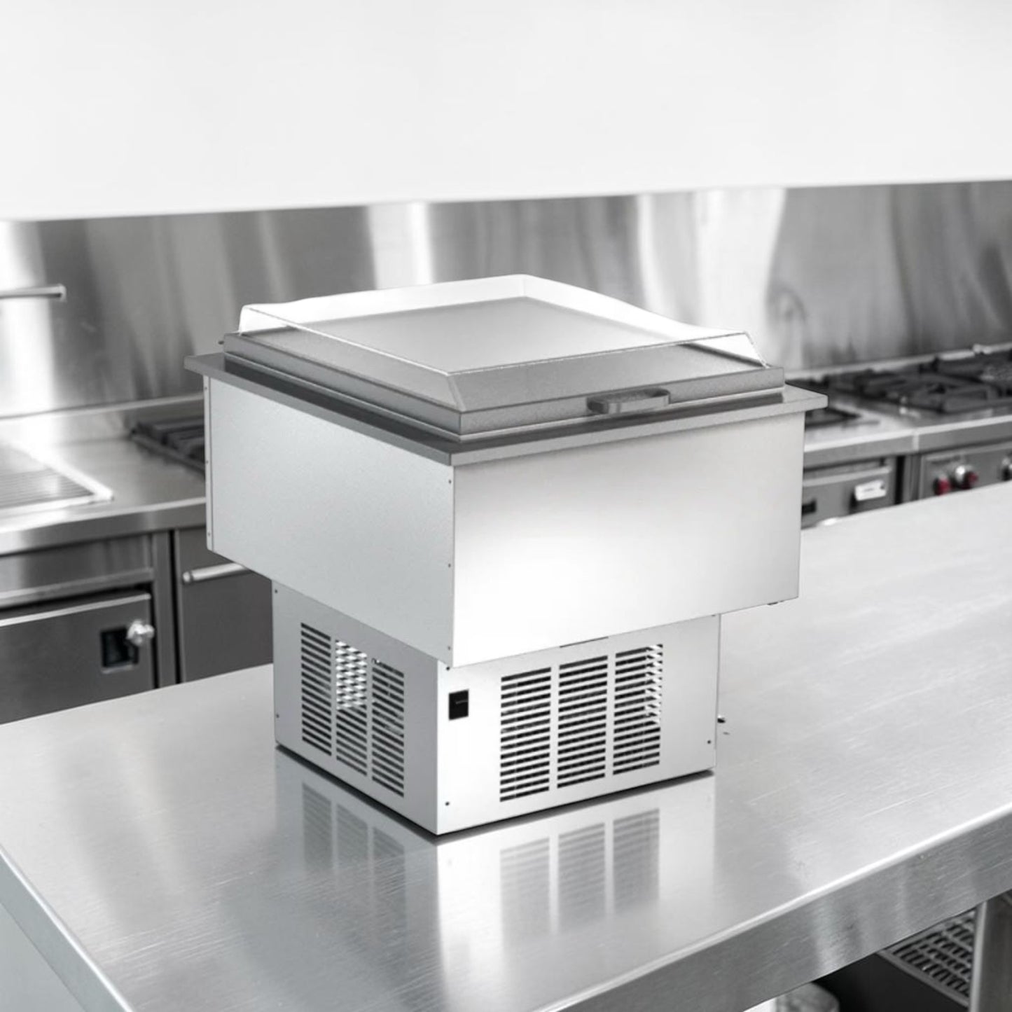 Remarkable Condition – Silver King SKFDI23-ELUS1 – 22 1/2" Drop-In Ice Cream Dipping Freezer – 2-Section Refrigerated Cabinet – 115V – ETL Listed – Fully Tested & Operational!