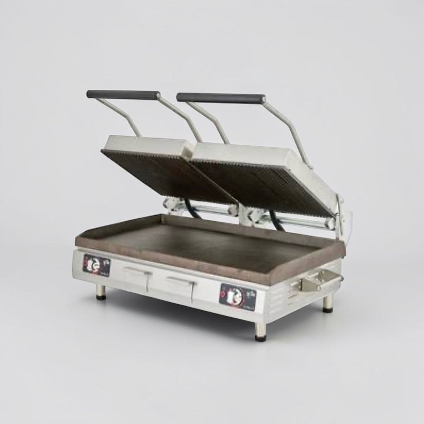 Exceptional Condition – Star PSC28IEGT Pro-Max® 2.0 – 28" Double Panini Grill – Cast-Iron Platens – Electronic Controls – Fully Tested & Operational!