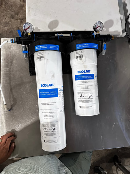 Top-Tier Condition – Ecolab / KineticoPRO KPMF HC614-2 – Commercial Dual-Cartridge Water Filtration System – 150,000-Gallon Capacity – Dual Pressure Gauges – NSF/ANSI 42 Certified – Fully Inspected & Ready for Installation!