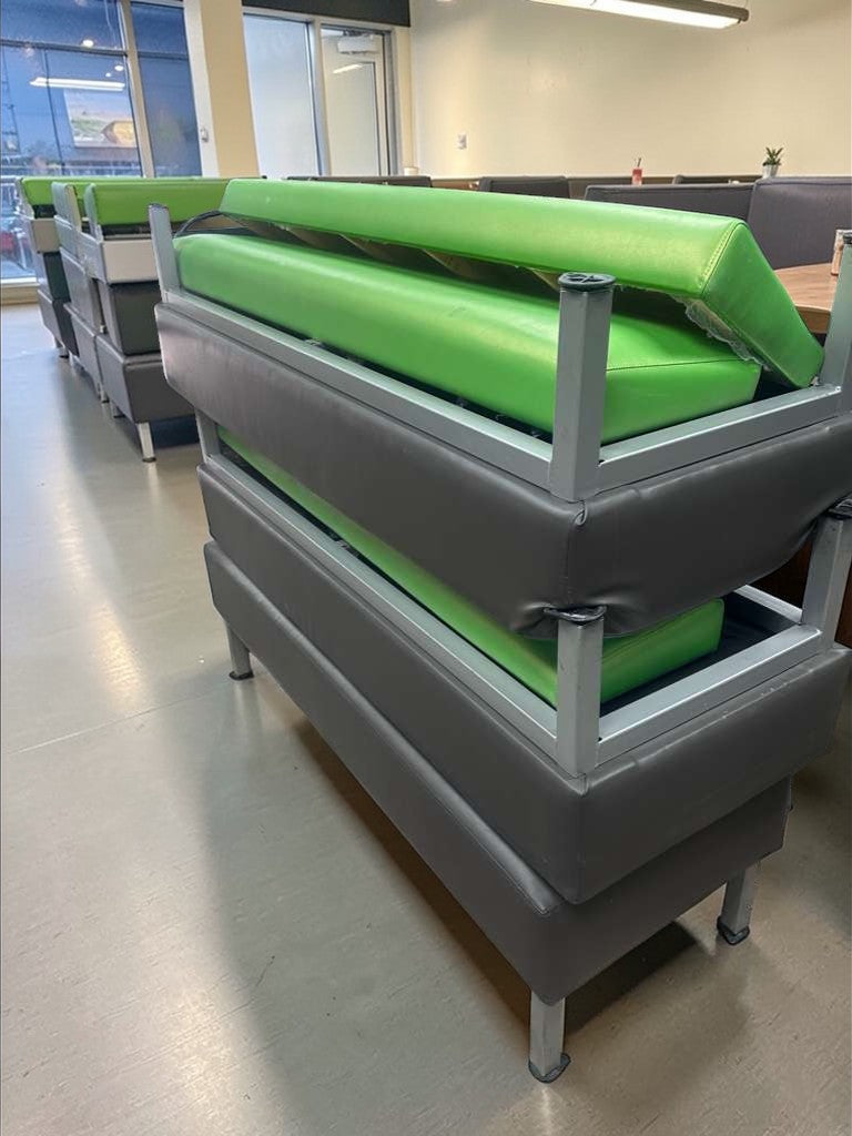 Superb Condition – Commercial Restaurant Booth Seating – Upholstered Vinyl Cushions – Heavy-Duty Frame – Fully Inspected & Ready for Use!