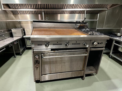 Outstanding Condition – Commercial 48" Gas Range – 36" Flat Top Griddle – 2 Open Burners – Standard Oven – Stainless Steel – Fully Tested & Operational!