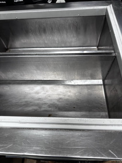 Remarkable Condition – Silver King SKFDI23-ELUS1 – 22 1/2" Drop-In Ice Cream Dipping Freezer – 2-Section Refrigerated Cabinet – 115V – ETL Listed – Fully Tested & Operational!