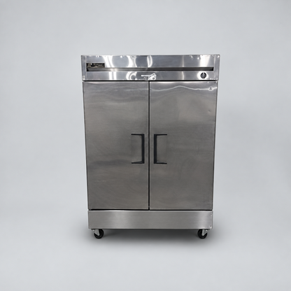 Flawless Condition – True T-49F – Commercial Two-Door Reach-In Freezer – 49 Cu. Ft. – Stainless Steel – Bottom-Mount Compressor – 115V – Fully Tested & Operational!