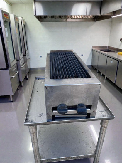 Outstanding Condition – Commercial Gas Charbroiler / Lava Rock Grill – 24" Wide – Stainless Steel – Fully Tested & Operational!