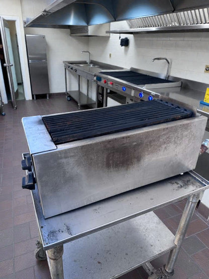 Outstanding Condition – Commercial Gas Charbroiler / Lava Rock Grill – 24" Wide – Stainless Steel – Fully Tested & Operational!