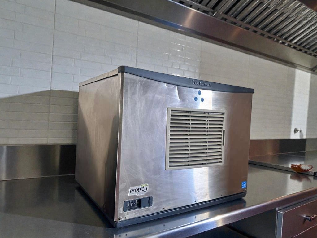 Exceptional Condition – Scotsman Prodigy Commercial Ice Maker Head – Air-Cooled – Stainless Steel – Fully Tested & Operational!