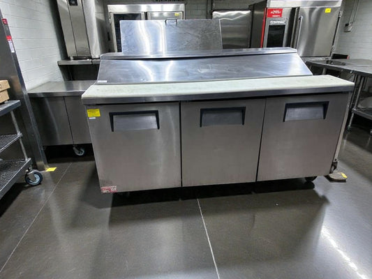 High-Grade Condition – True TSSU-72-18 – 72" Refrigerated Sandwich / Prep Table – 3 Door – 115V – NSF & UL Listed – Fully Tested & Operational!