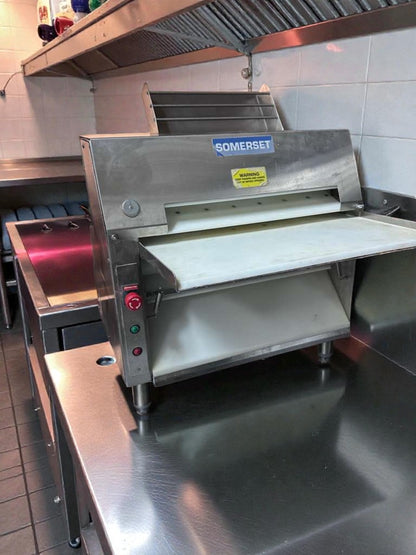 Outstanding Condition – Somerset CDR-2000 – Commercial Countertop Dough Roller / Sheeter – 115V – ETL & NSF Listed – Fully Tested & Operational