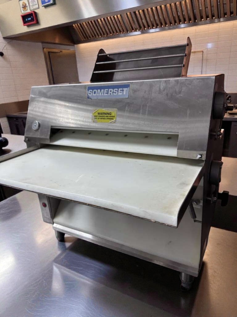 Outstanding Condition – Somerset CDR-2000 – Commercial Countertop Dough Roller / Sheeter – 115V – ETL & NSF Listed – Fully Tested & Operational
