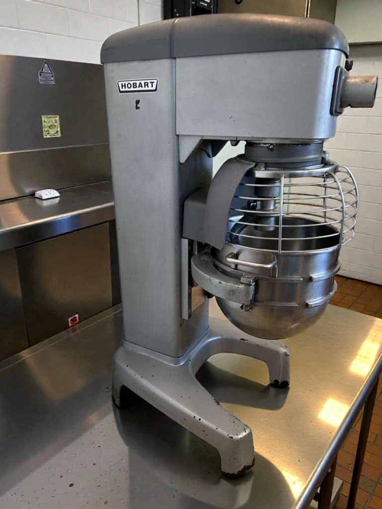 Premium Condition – Hobart HL300 – 30 Qt Commercial Planetary Mixer – 115V – UL & NSF Listed – Fully Tested & Operational!