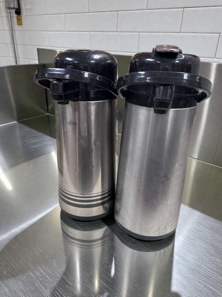 Premium Condition – Stainless Steel Commercial Airpot Beverage Dispensers – 1.9 Liter – NSF / ETL Listed – Fully Tested & Operational (Qty 2)
