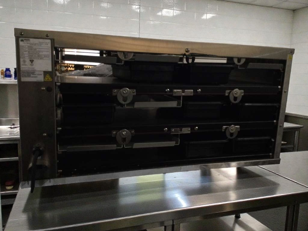 High-Grade Condition – Prince Castle EHB34-2 Extended Hold Bin – 208–240V – Fully Tested & Working!