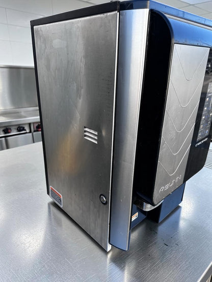 Outstanding Condition – BUNN Crescendo® 44300.0213 – Commercial Bean-to-Cup Espresso & Specialty Beverage Machine – 9 Drink Selections – 220–240V – Fully Tested & Operational!