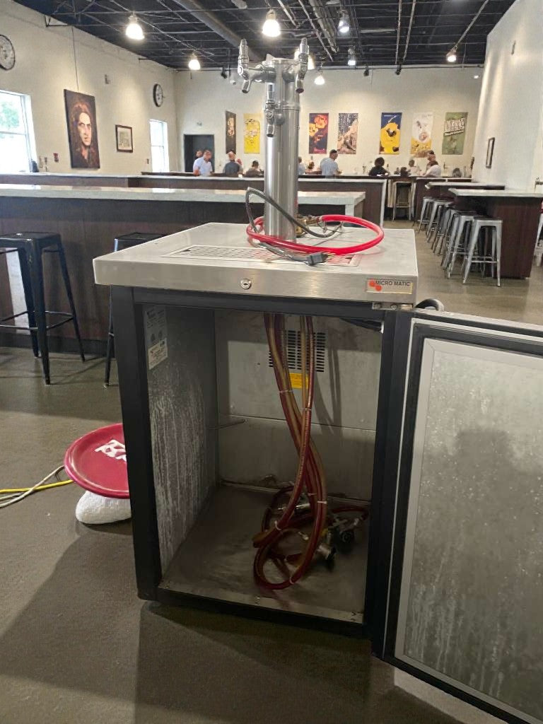 Outstanding Condition – Micro Matic Single-Tap Draft Beer Dispenser / Kegerator - 115V / Single Phase - Fully Tested & Working!
