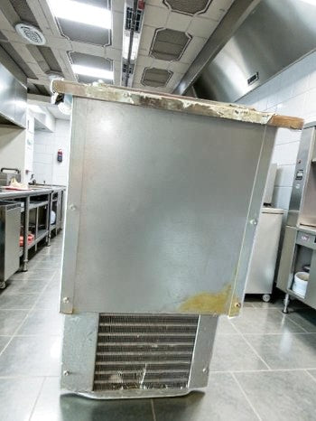 Pristine Condition – Delfield N225P – 6 Gallon Drop-In Freezer – Stainless Steel Lids – 115V – NSF / cULus Listed – Fully Tested & Operational!