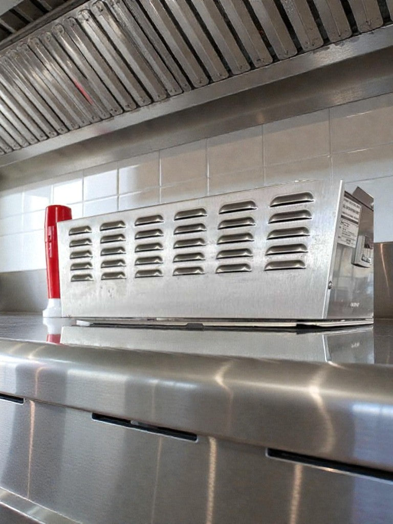 Excellent Condition – Carter-Hoffmann Commercial Heated Holding Cabinet – Stainless Steel – UL & NSF Listed – Fully Tested & Operational!